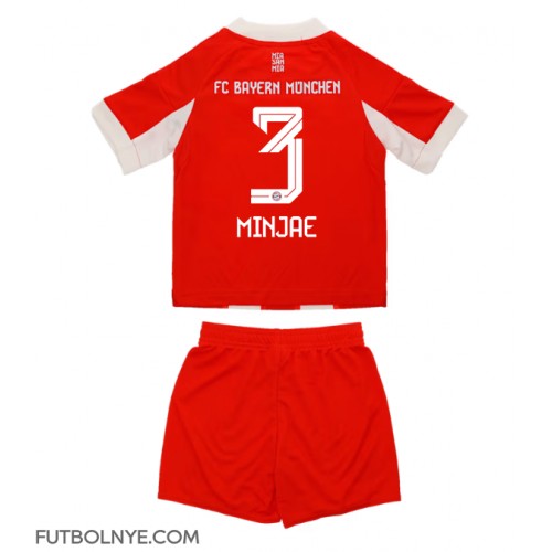Camiseta Bayern Munich Kim Min-jae #3 Primera Equipación para niños 2025-26 manga corta (+ pantalones cortos)